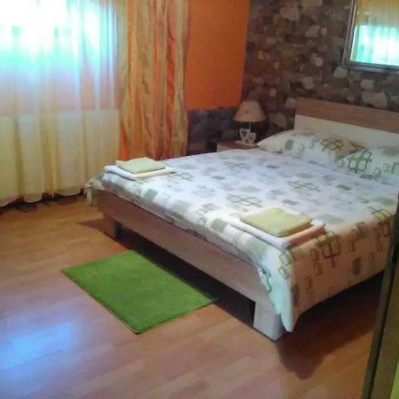Apartment Tomasevic Slunj Exterior photo