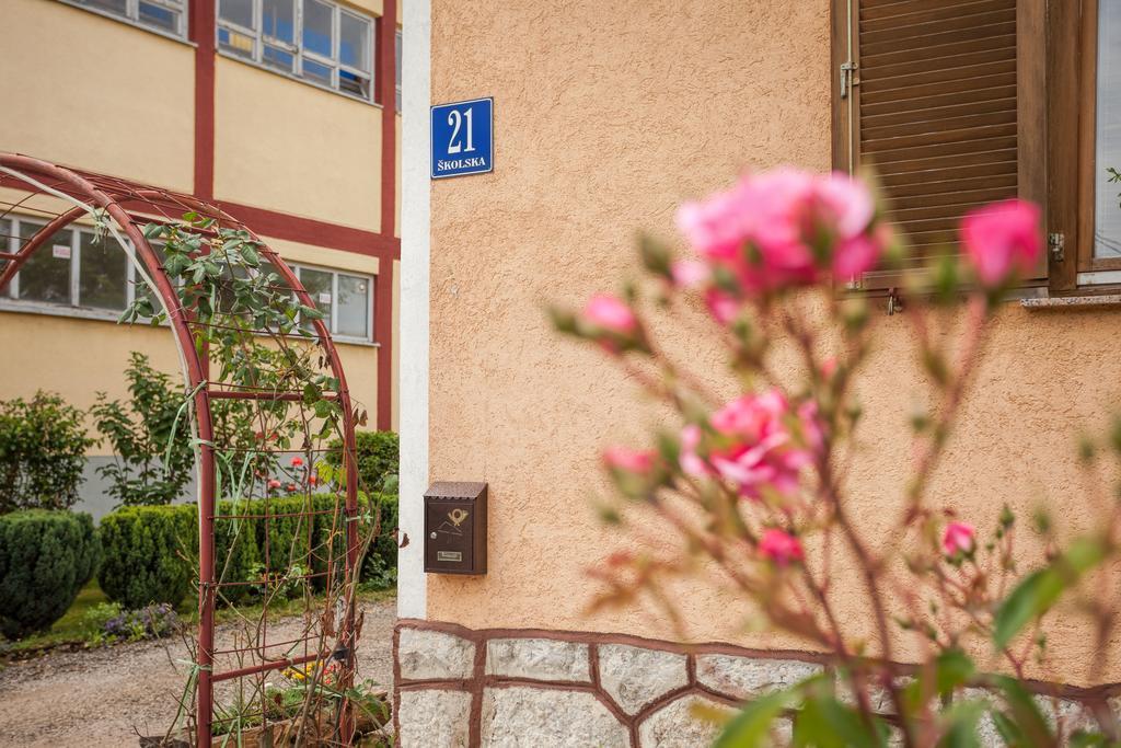 Apartment Tomasevic Slunj Exterior photo